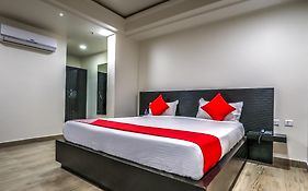 Hotel O Ulavcharu Hotels